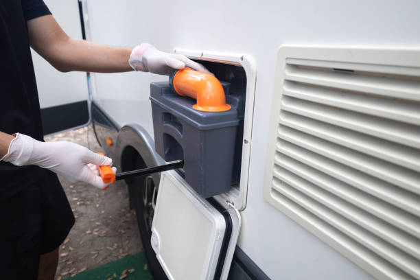 Best Luxury portable toilet rental  in Landover Hills, MD